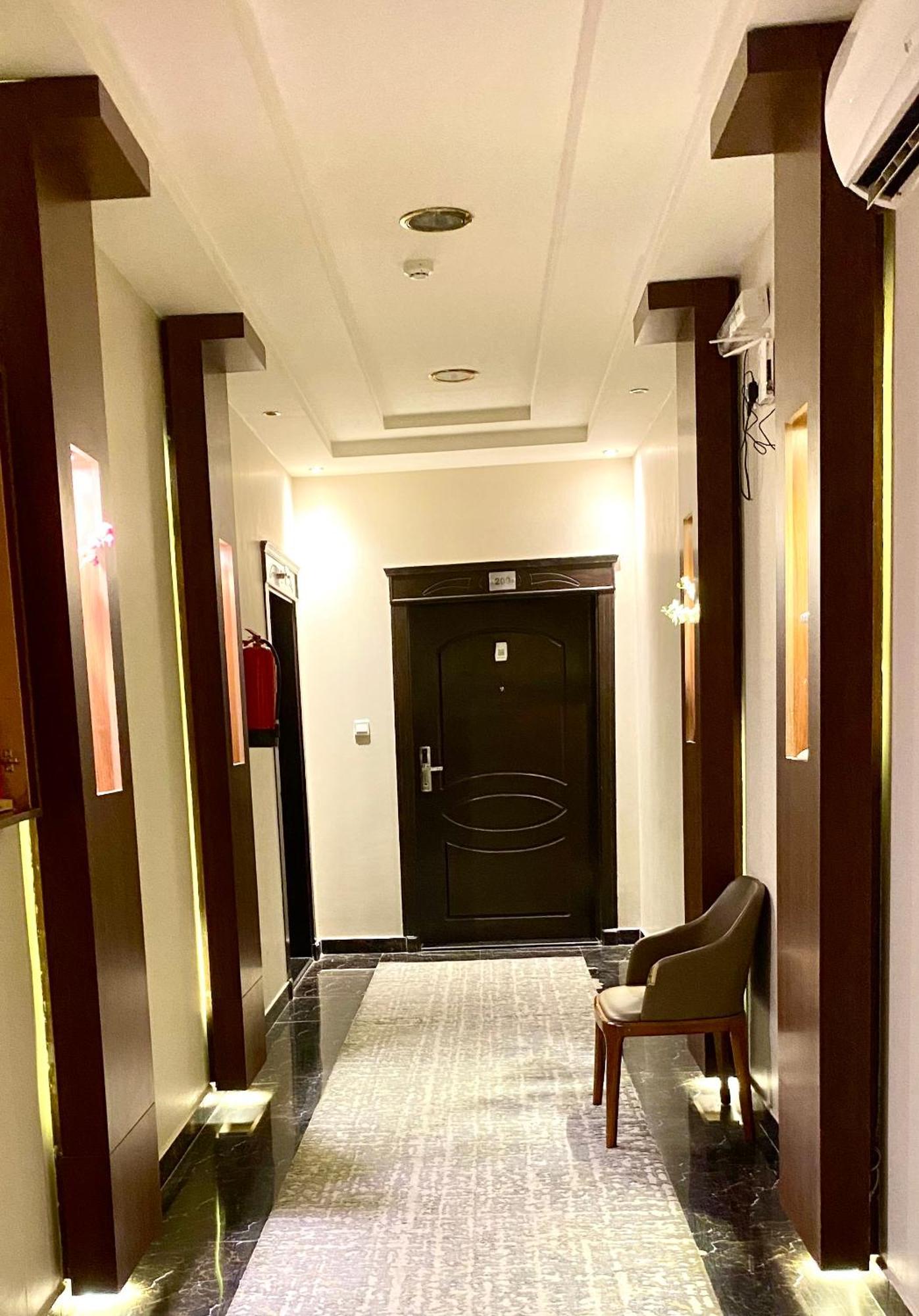 Al Joon Hotel Riyadh Eksteriør billede