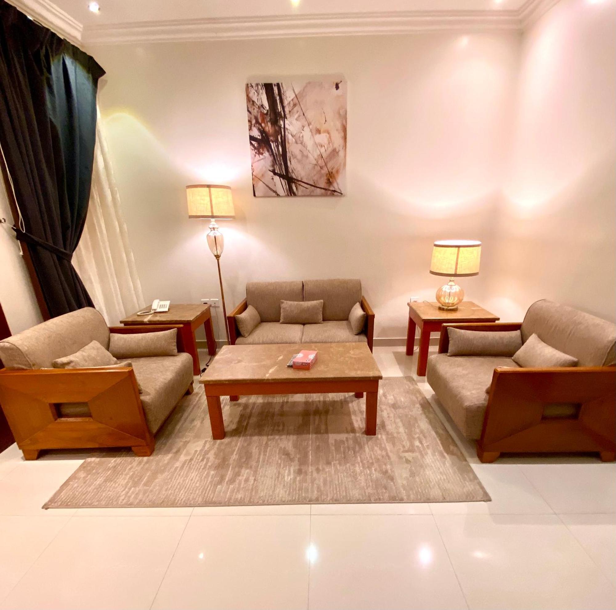 Al Joon Hotel Riyadh Eksteriør billede