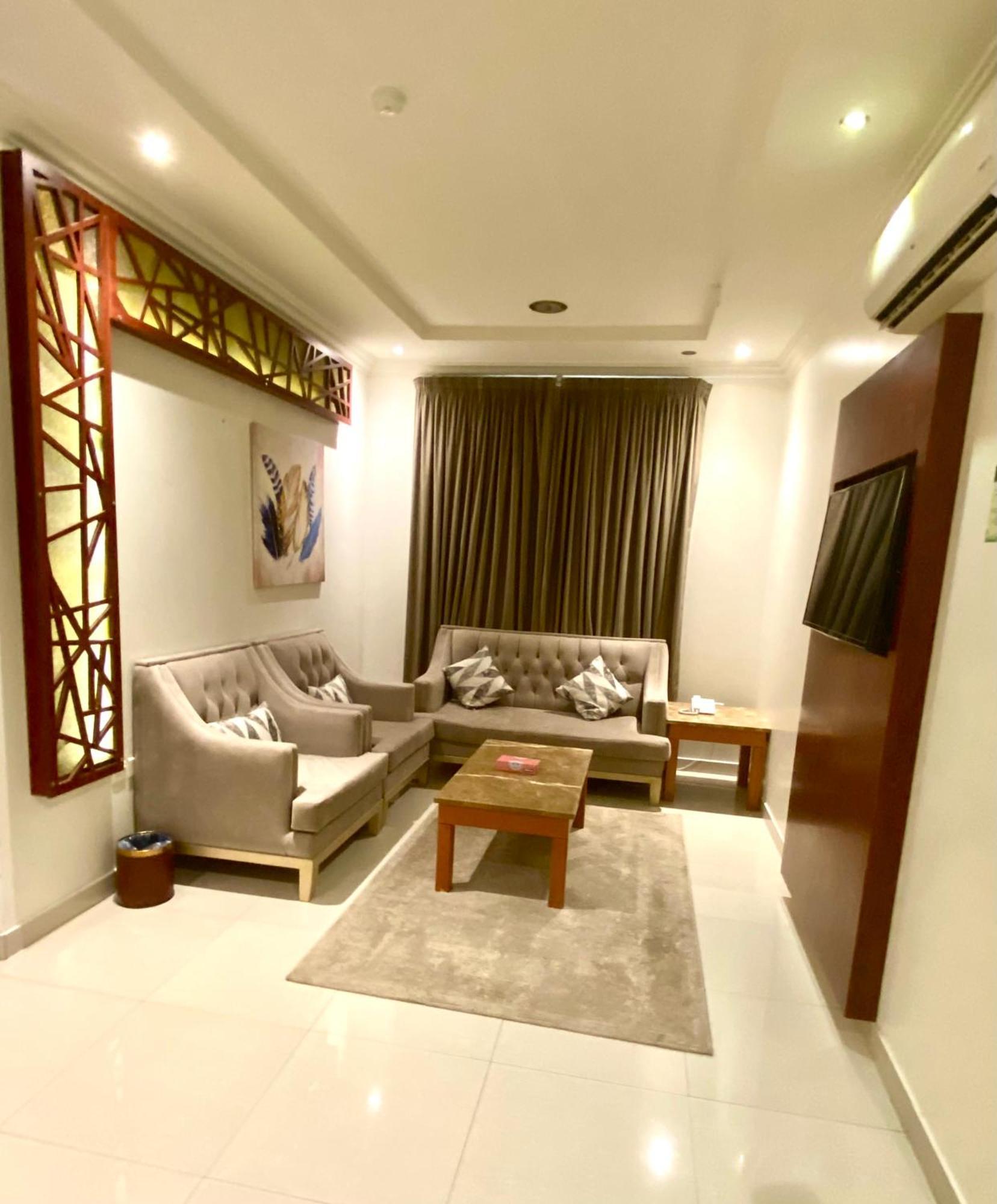 Al Joon Hotel Riyadh Eksteriør billede