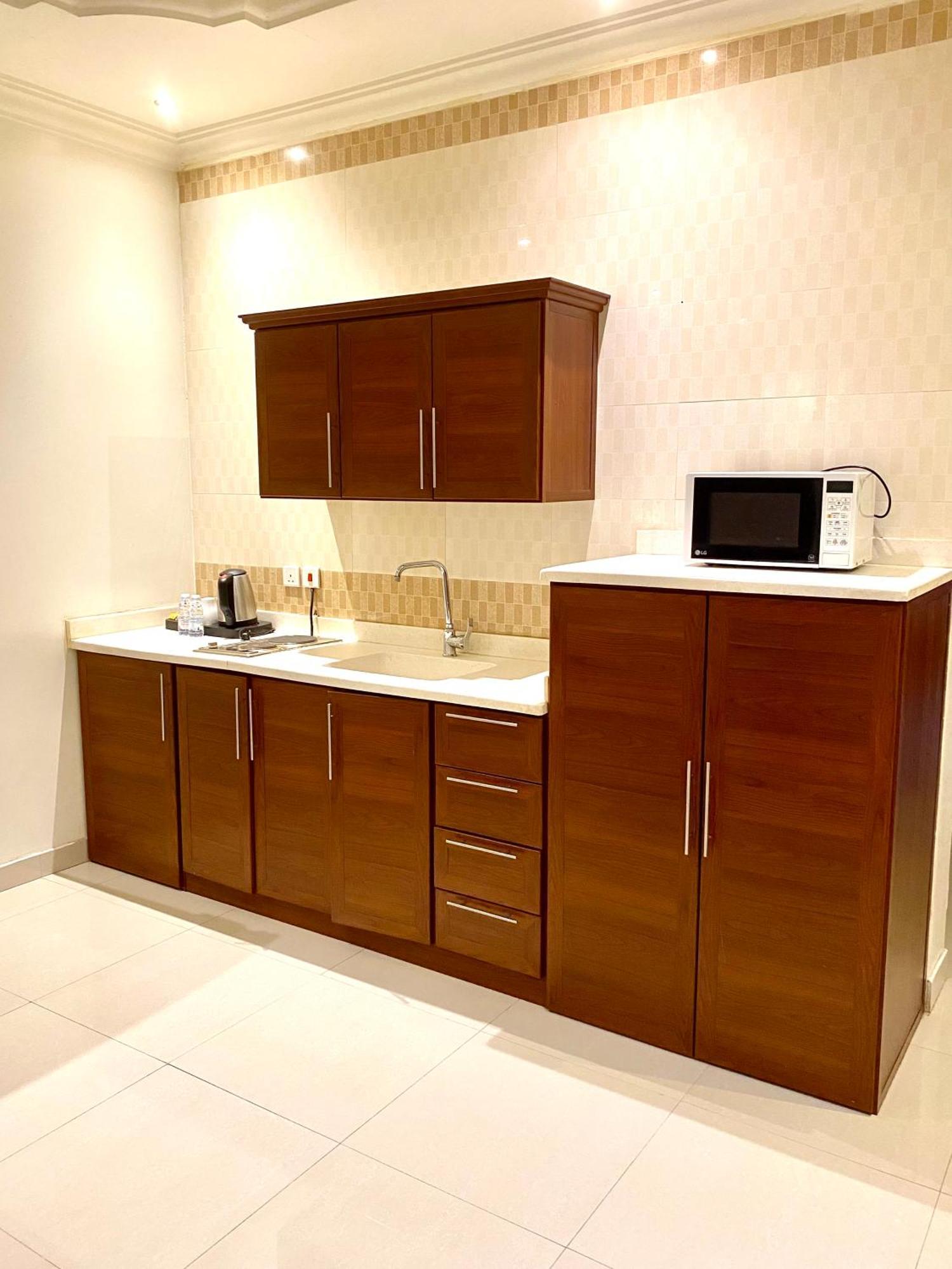 Al Joon Hotel Riyadh Eksteriør billede